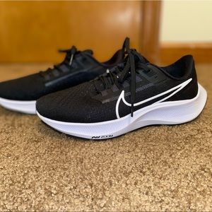 Women’s Nike Air Zoom Pegasus 38